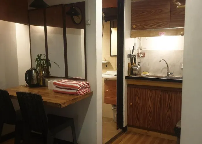 Adorable - 2c, Nest Unit Apartment